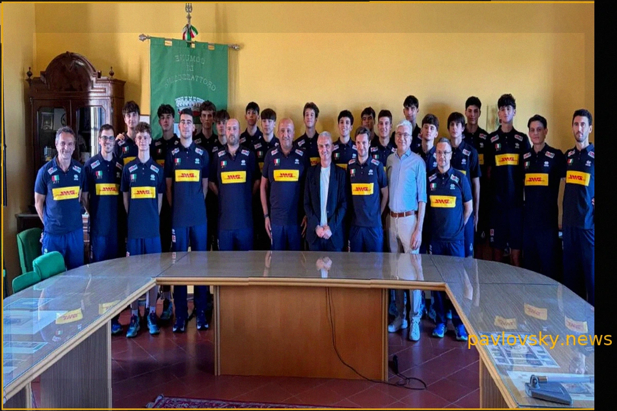 Сборная Италии U18 по волейболу встретилась с мэром Гроттаццолины