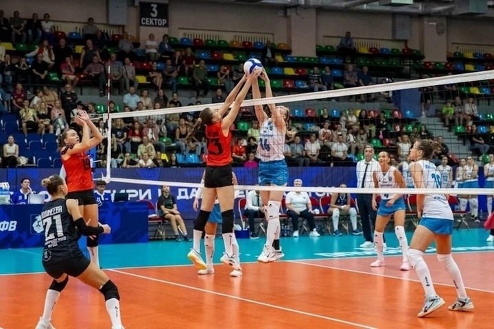 Preview В Хабаровске стартовал Кубок Сибири и Дальнего Востока по волейболу среди женских команд