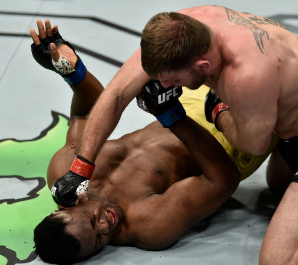 Preview UFC 320: Возможный спасительный бой для ‘мини Нганну’ и резервный боец для главного события