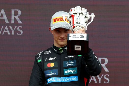 Preview Андреа Стелла из McLaren сравнивает Оскара Пиастри с Михаэлем Шумахером, выражая уверенность в лидере чемпионата F1